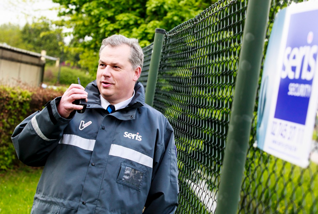 Le gardiennage statique est la présence fréquente d'un agent de gardiennage